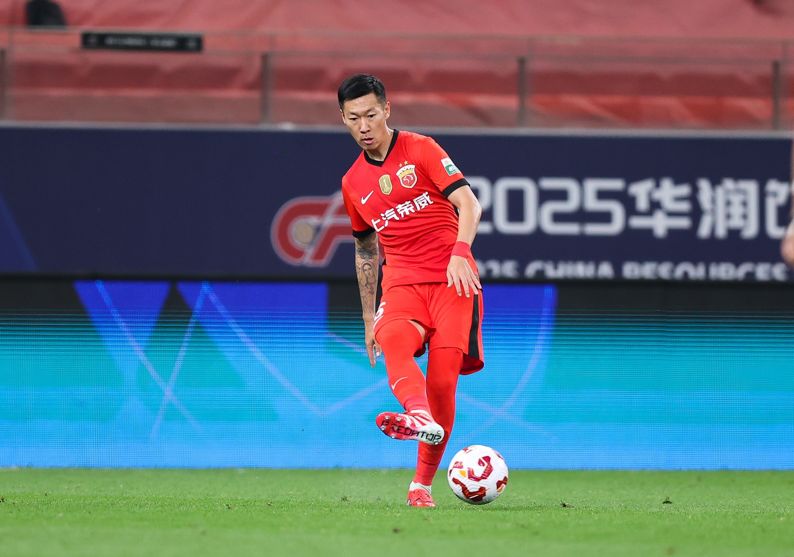 关于效力弗赖堡的中国球员进球，锋线更进一步的信息