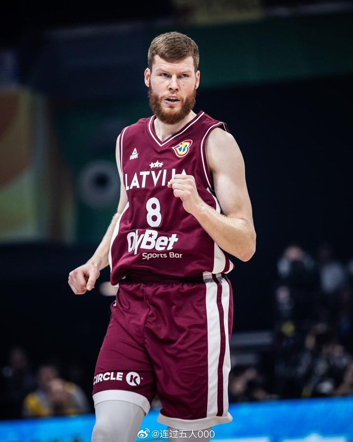 关于拉脱维亚队备战赛场，迎战德国队的信息