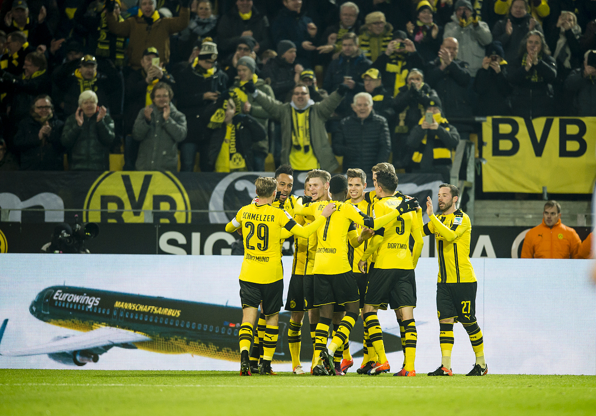 多特蒙德客场逆转门兴格拉德巴赫，实现连胜