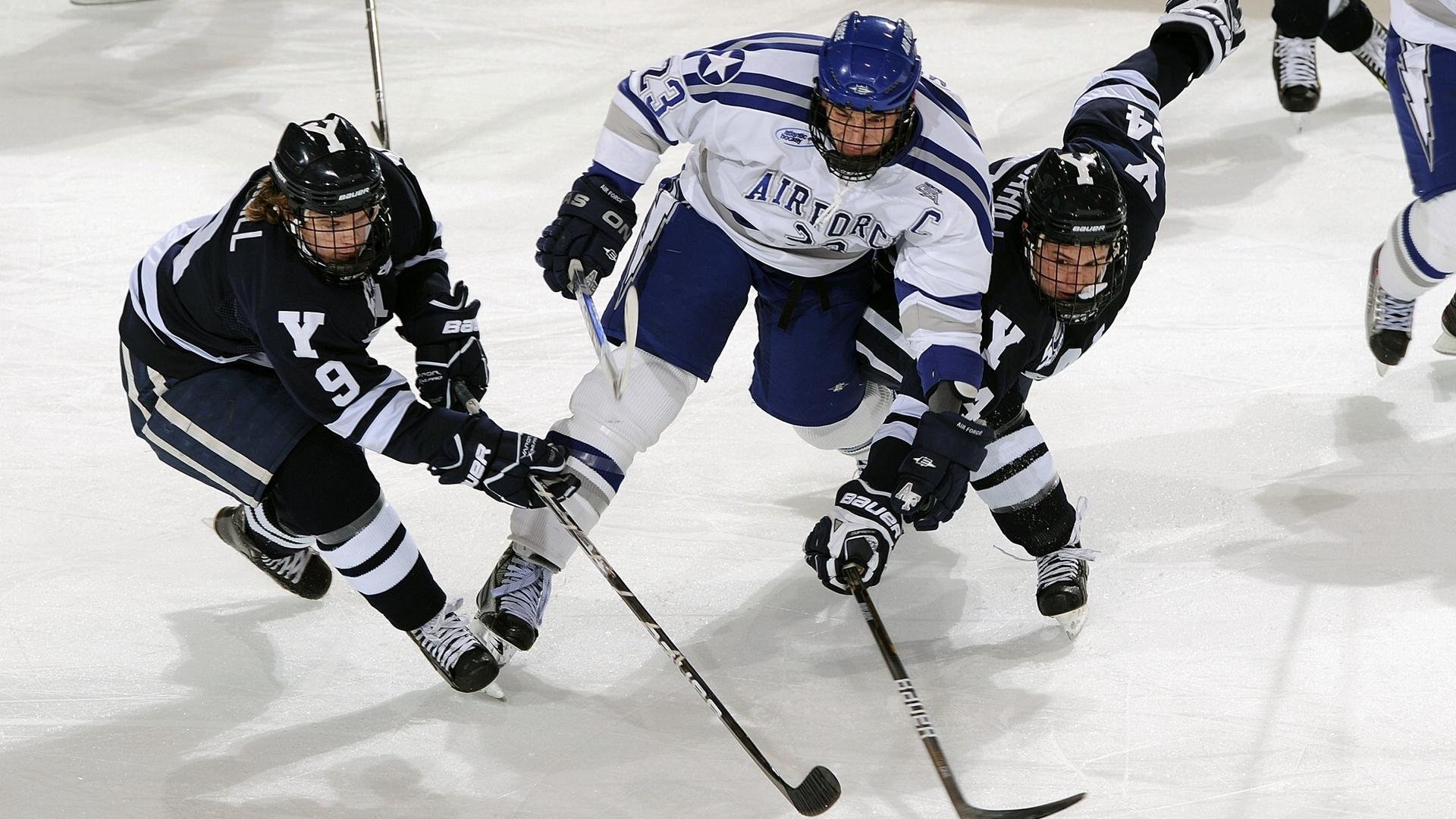 勒克莱尔点燃赛场,迈凯伦翻盘威廉姆斯,一场关于唯一的胜利